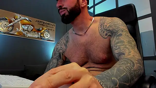 Snapshot of AronGrant chatting on 27, 4, 2026 AronGrant online show from 27, 4, 2026