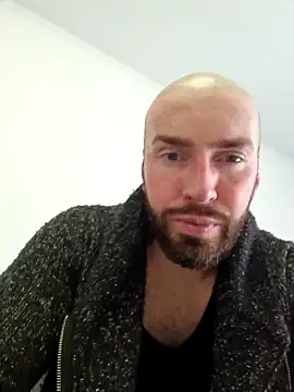 AronGrant online show from 2, 3, 2025