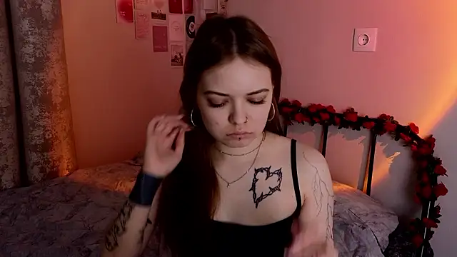 doll lol  online show from 27, 3, 2026