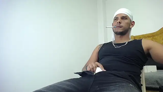 Snapshot of Chris_Dick23 chatting on 24, 4, 2026 Chris Dick23 online show from 24, 4, 2026
