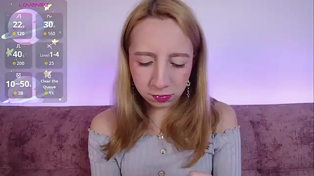 Miiaa doll online show from 18, 11, 2025