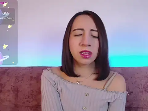 Miiaa doll online show from 23, 12, 2025