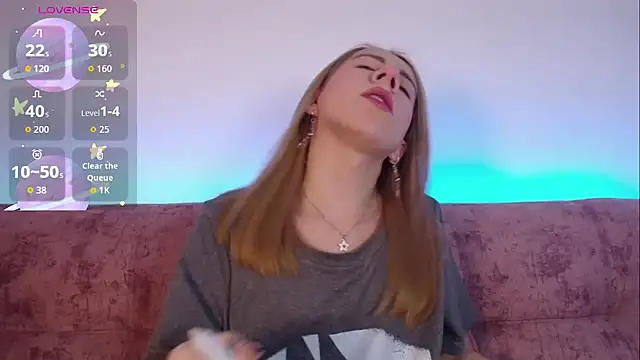 Miiaa doll online show from 14, 11, 2025