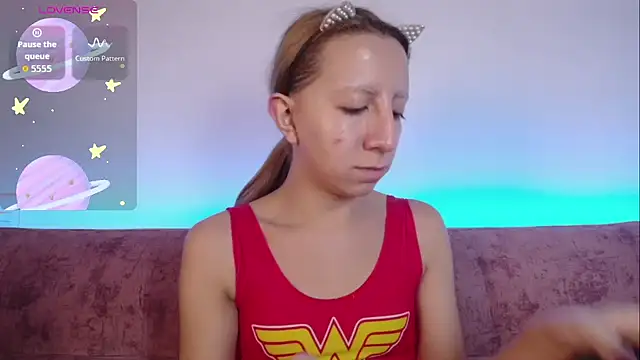 Miiaa doll online show from 18, 10, 2025