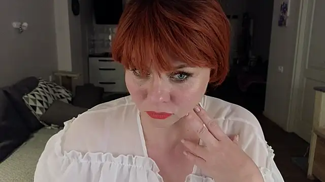 Gray swann online show from 4, 10, 2025