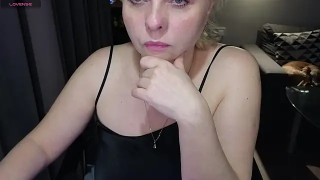 Gray swann online show from 20, 2, 2025