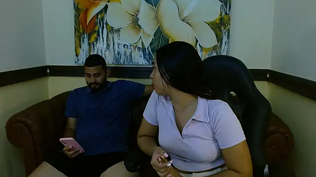 Juliana And Dave online show from 8, 3, 2025