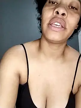 Su Duarte 1 online show from 12, 10, 2025