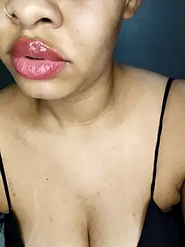 Su Duarte 1 online show from 26, 2, 2025