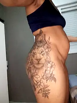 Su Duarte 1 online show from 4, 12, 2025