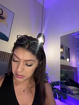 Snapshot of NicolleeEvanss chatting on 29, 6, 2026 NicolleeEvanss online show from 29, 6, 2026