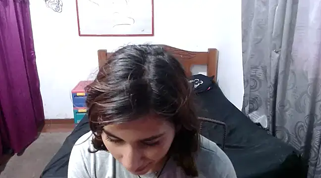 LadyMilk003 online show from 5, 2, 2025