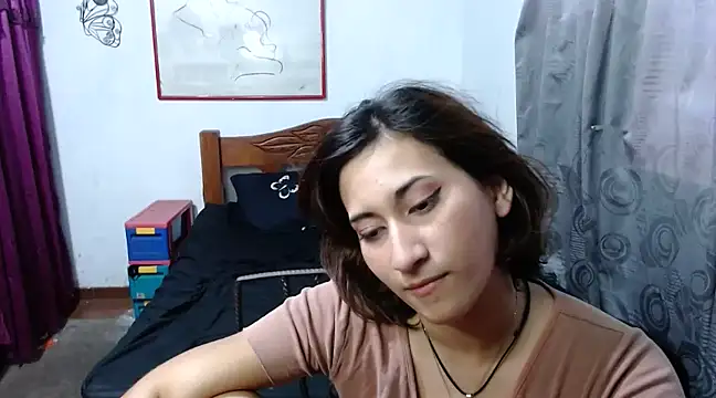 LadyMilk003 online show from 10, 2, 2025