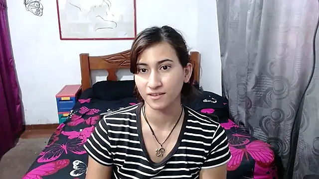 LadyMilk003 online show from 27, 1, 2025
