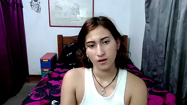 LadyMilk003 online show from 15, 9, 2025