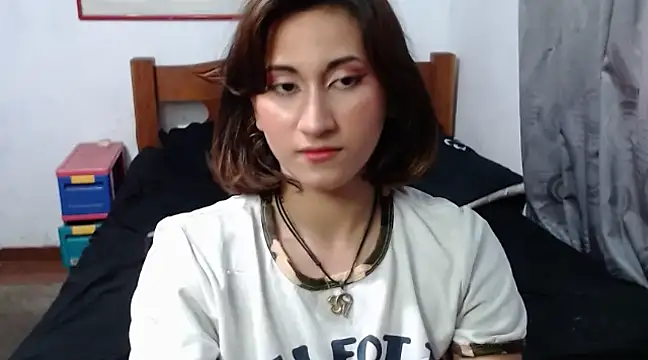 LadyMilk003 online show from 12, 2, 2025