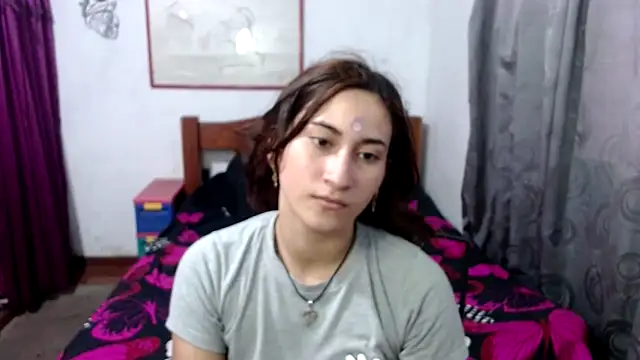 LadyMilk003 online show from 1, 10, 2025