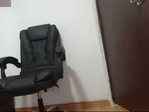 Karentatiana  online show from 30, 3, 2026