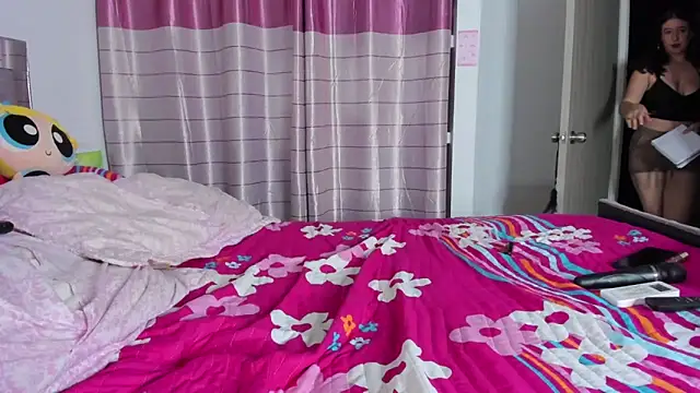 CamilaVenz online show from 9, 2, 2026