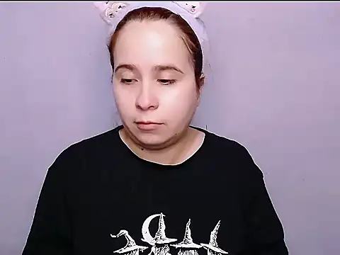 SubLayla01 online show from 24, 10, 2025