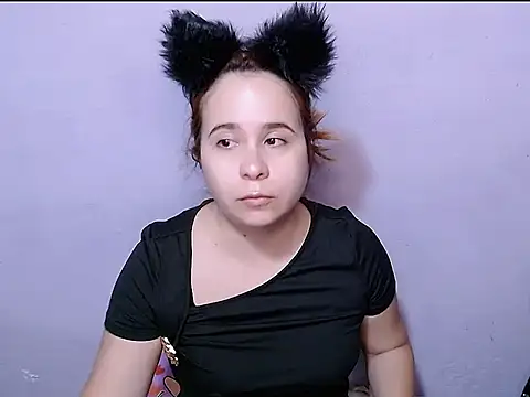 SubLayla01 online show from 17, 1, 2026