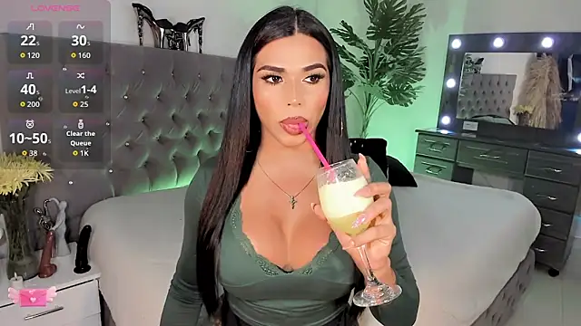 Franciis 4u online show from 8, 4, 2026