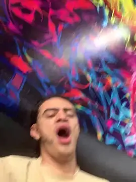 JovenDesobediente online show from 4, 4, 2026