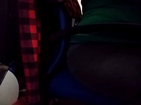 Snapshot of missthickness35_Pika chatting on 30, 1, 2025 missthickness35 Pika online show from 30, 1, 2025