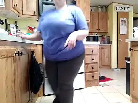 Snapshot of missthickness35_Pika chatting on 21, 12, 2024 missthickness35 Pika online show from 21, 12, 2024