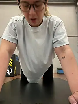 amooraaamoon online show from 6, 1, 2026