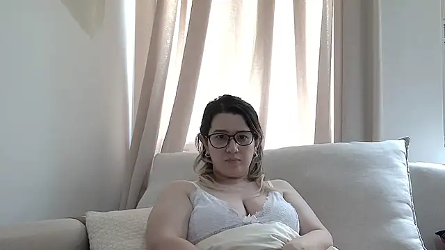 amooraaamoon online show from 30, 10, 2025