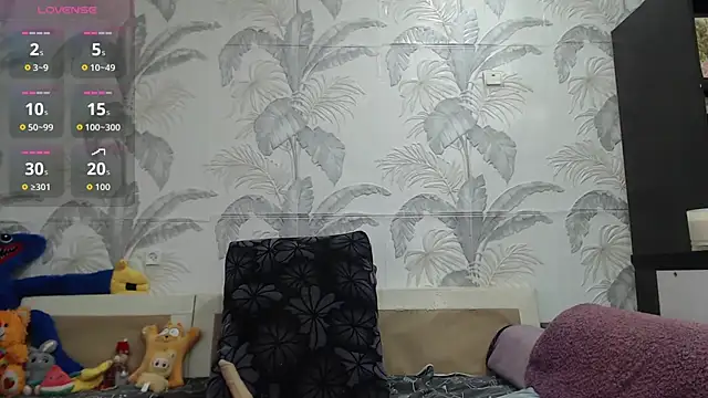 Snapshot of CamDiva113 chatting on 17, 6, 2026 CamDiva113 online show from 17, 6, 2026