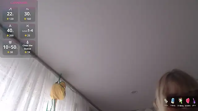 CamDiva113 online show from 13, 4, 2026