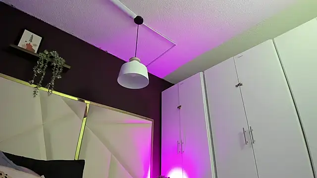 April bowie online show from 11, 11, 2025