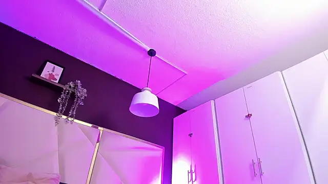 April bowie online show from 5, 2, 2026