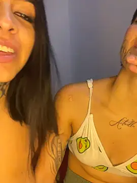 AbbyFtLuna online show from 11, 2, 2025
