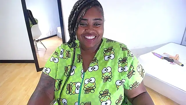 exotic karmella online show from 3, 10, 2025