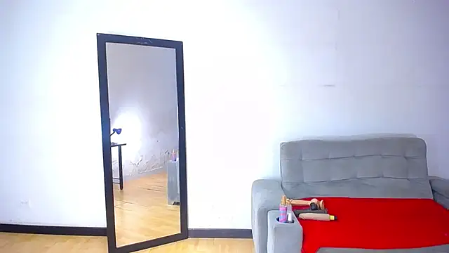 exotic karmella online show from 31, 1, 2026