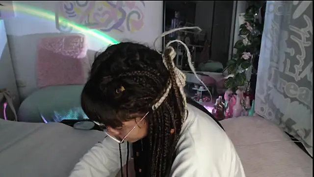 Hellen dumont online show from 2, 7, 2026