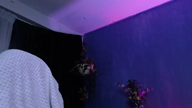 Hellen dumont online show from 18, 3, 2025