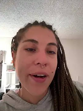 Snapshot of Hellen_dumont chatting on 8, 5, 2026 Hellen dumont online show from 8, 5, 2026