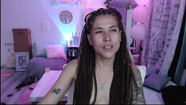 Snapshot of Hellen_dumont chatting on 28, 4, 2026 Hellen dumont online show from 28, 4, 2026