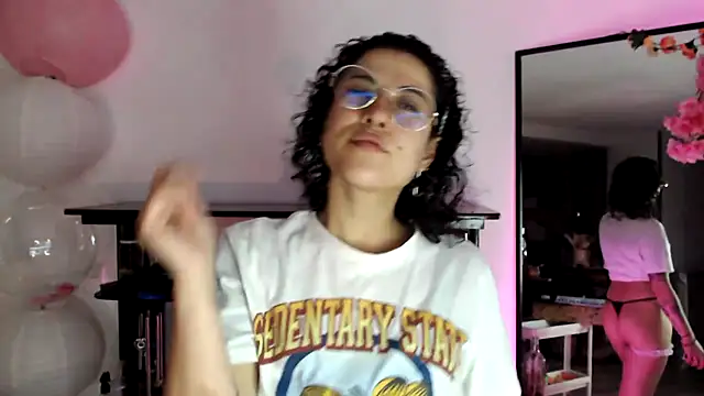 Hellen dumont online show from 18, 3, 2026