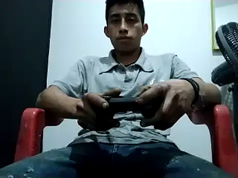Flaquito pitudo online show from 1, 3, 2025