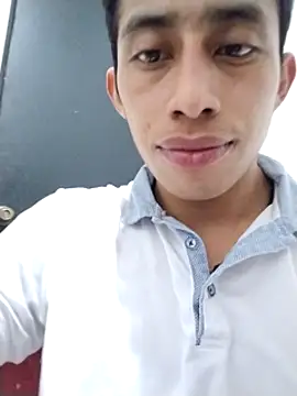 Flaquito pitudo online show from 15, 3, 2025