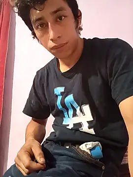 Flaquito pitudo online show from 1, 10, 2025