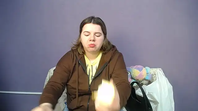 so shy online show from 21, 4, 2026