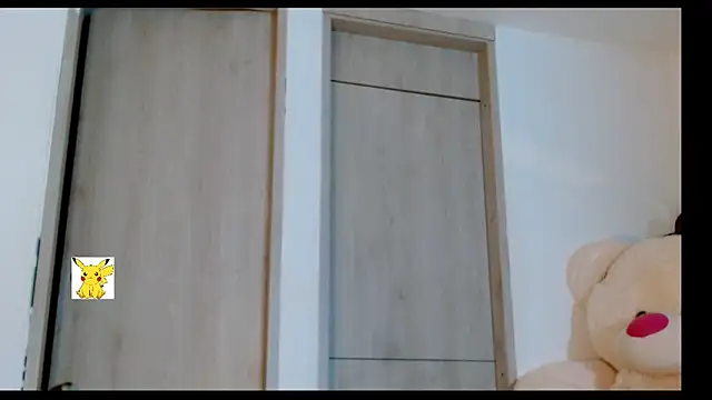 Snapshot of honey_skin chatting on 14, 3, 2025 honey skin online show from 14, 3, 2025