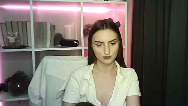 X Alisa online show from 25, 11, 2025