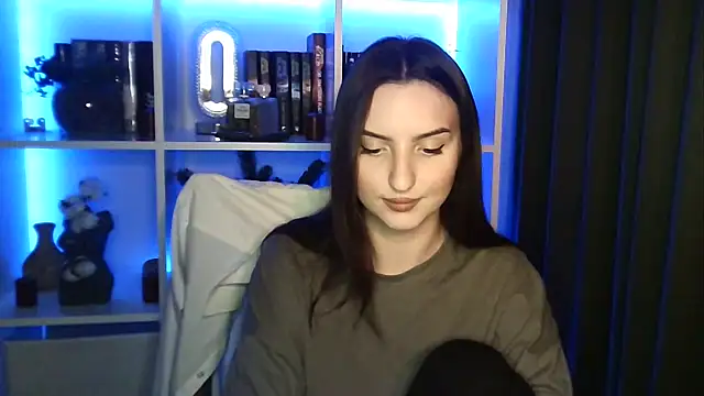 X Alisa online show from 11, 4, 2026